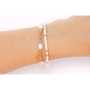 NEW BEADED BLONDES women's poppi pearl luster bracelet stack - petite in gold/ w